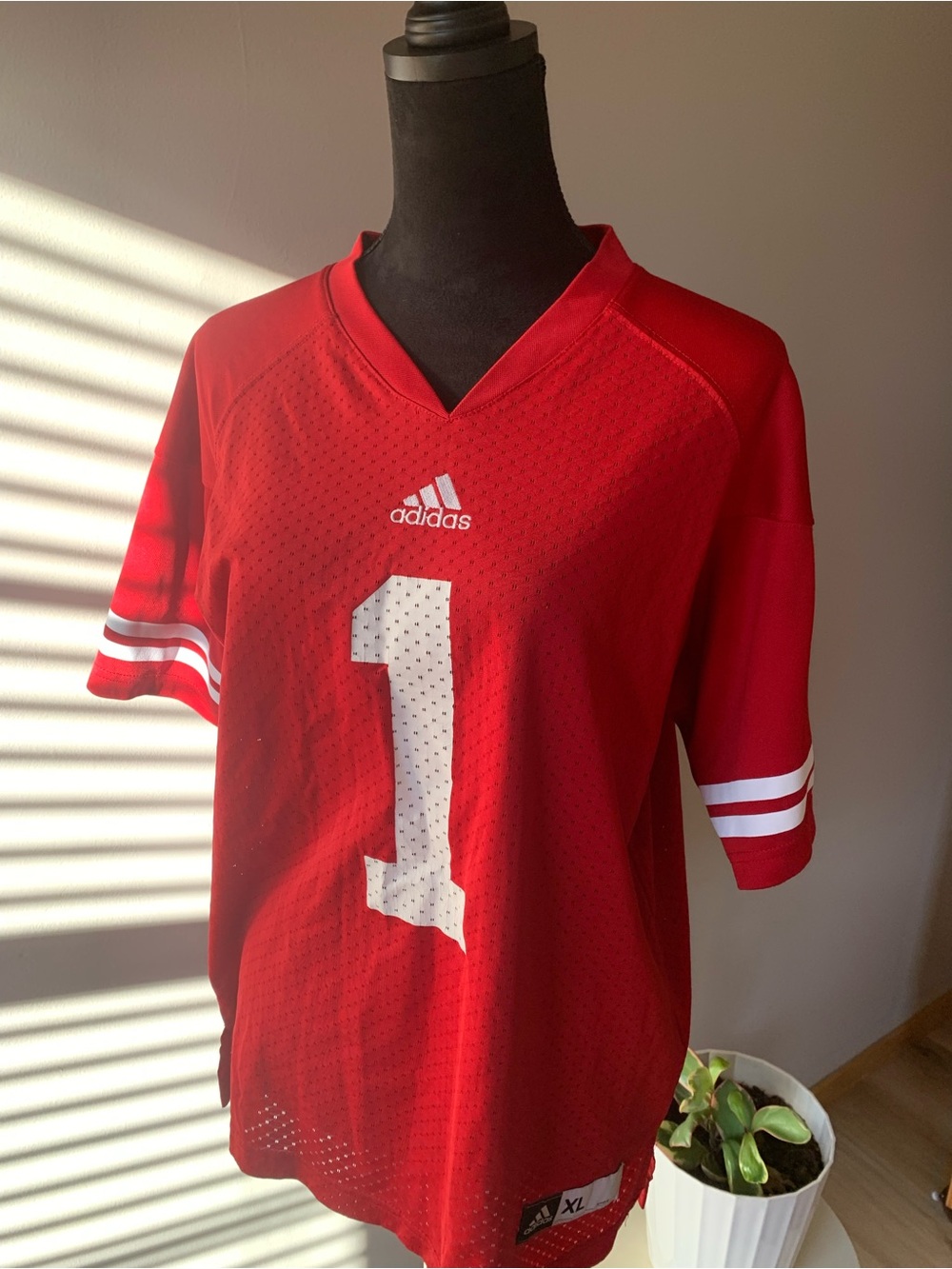 adidas Red Football Jersey with White Number 

Mix 1 0426